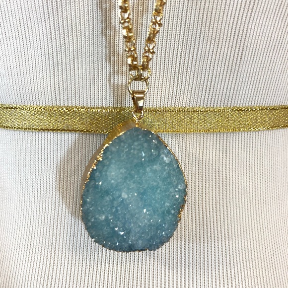 🔥NEW!!🔥 Genuine HUGE Druzy Stone Pendent - Picture 6 of 6